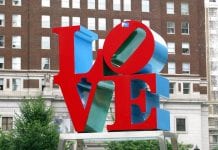 philadelphia love sign