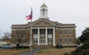 The outside of a courthouse in Candler County, Georgia.